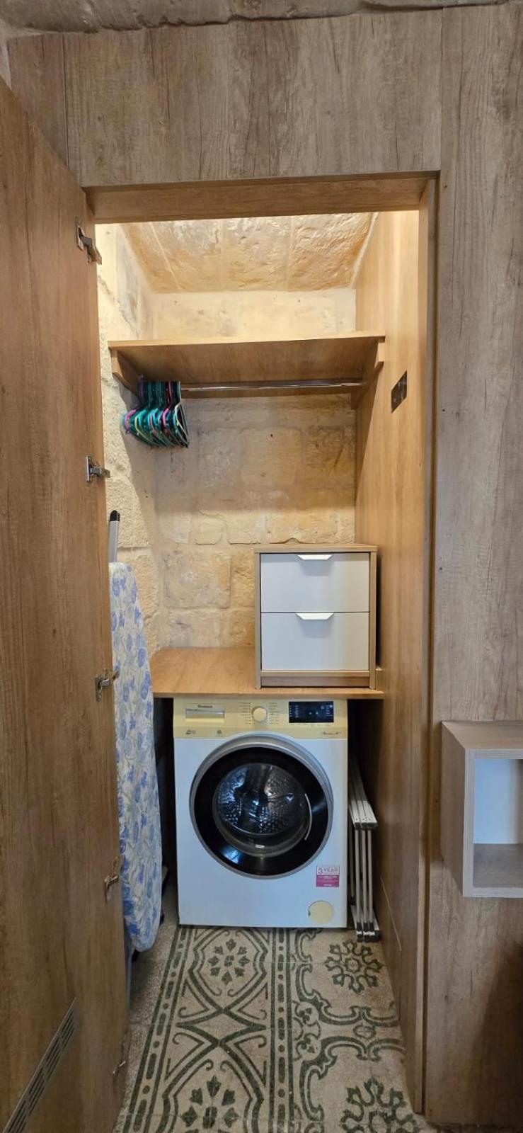 Servants' Quarters Studio Apartment バレッタ エクステリア 写真
