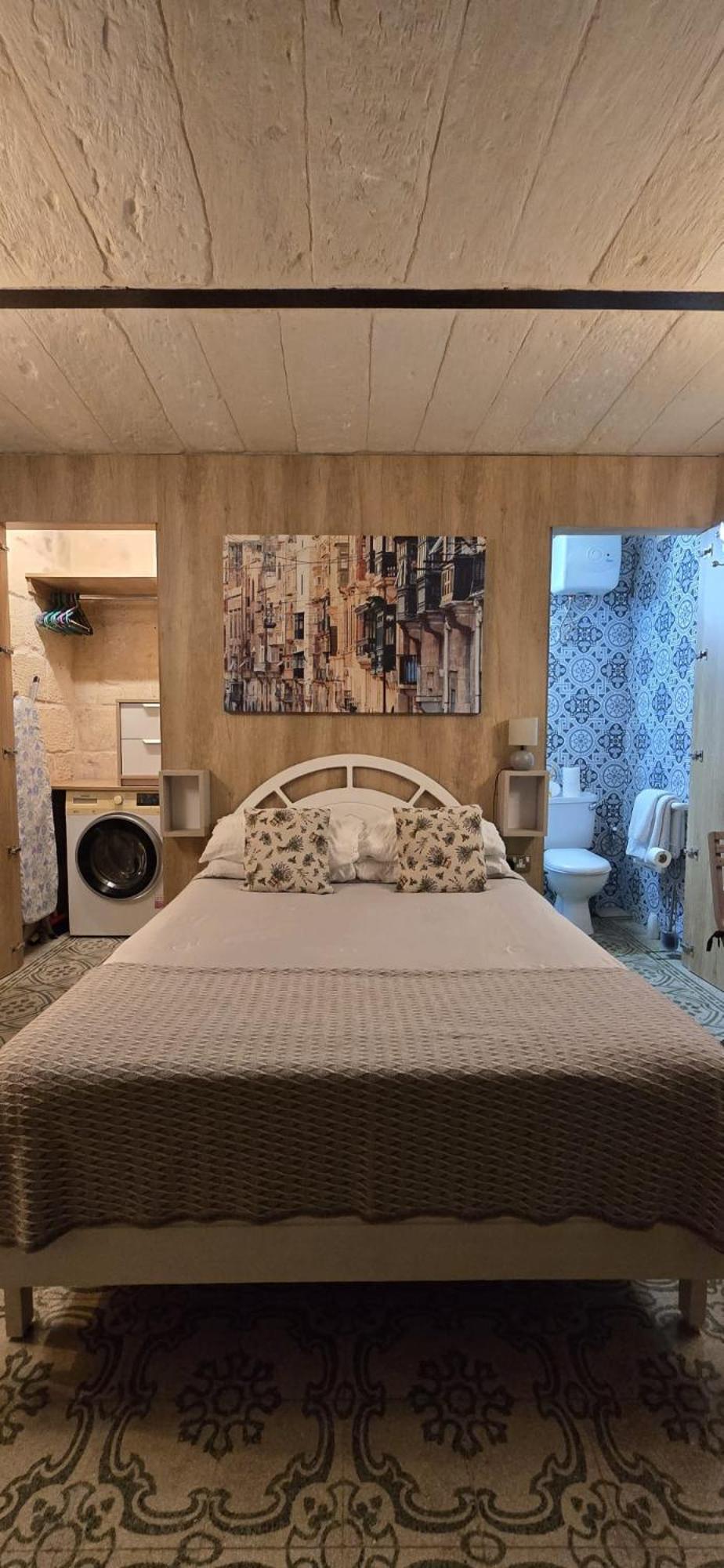 Servants' Quarters Studio Apartment バレッタ エクステリア 写真